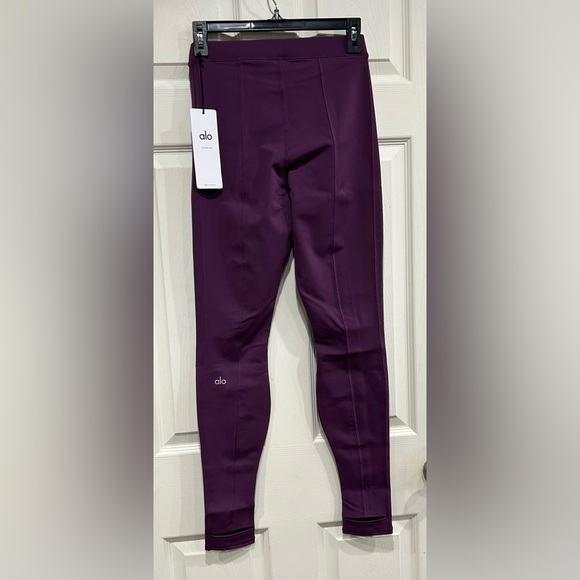 Alo Yog Women's Small Airbrush High-Waist Enso Legging Dark Plum NWT Seam Detail - Picture 8 of 10